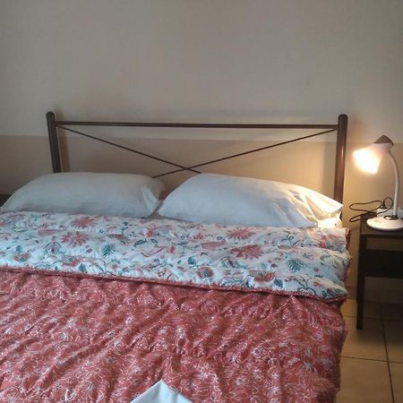 San Remo Hostel Афины Экстерьер фото