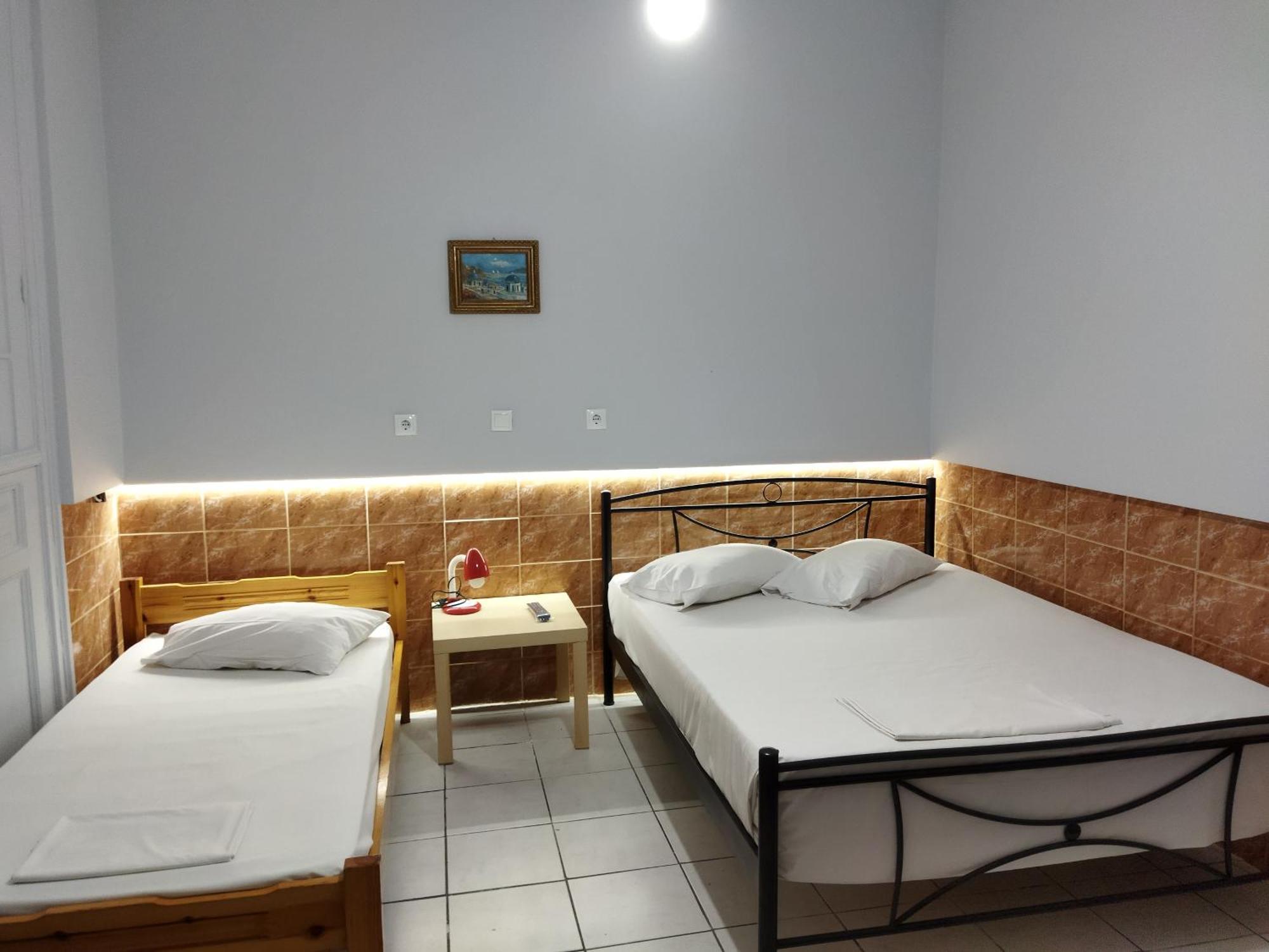 San Remo Hostel Афины Экстерьер фото